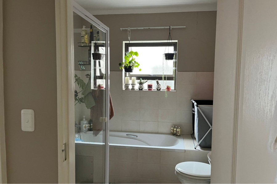 To Let 2 Bedroom Property for Rent in Brackenfell South Western Cape